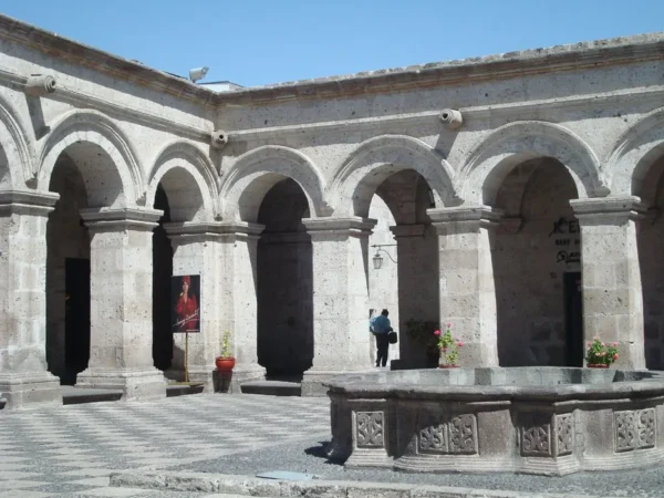 City Tour Arequipa Peatonal - Imagen 3